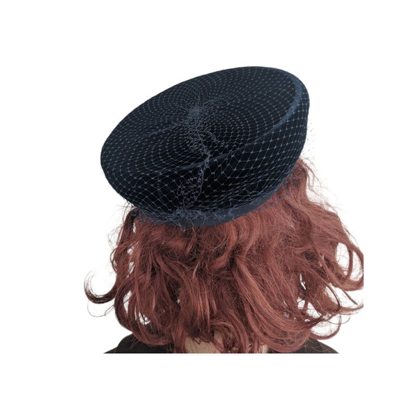 Deep Blue Velvet Hat Vintage Midcentury 50s 60s Breton with Veil - Picture 4 of 10